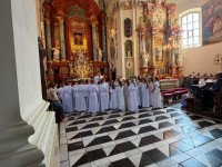  WYJAZD DZIECI KOMUNIJNYCH NA ŚWIĘTĄ GÓRĘ 